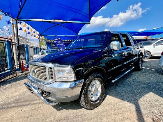 FORD F-250 4.2 XLT 4X2 CD TURBO INTERCOOLER DIESEL 4P MANUAL